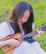 98年160CM摄影师征婚,会尤克里里