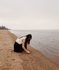 93年158CM的射手座地产妹子征婚,希望对方身高170以上