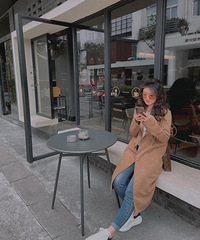 90年155CM体制内的研究生在读妹子征婚,希望对方工作稳定