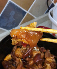 87年158CM的在读研究生小姐姐征婚,事业单位正式编制