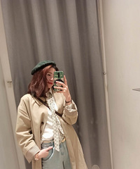 95年163CM国有银行工作的妹子征婚,希望对方工作稳定