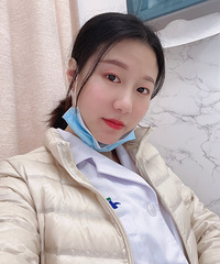 98年155CM的护士妹子征婚,希望对方不是妈宝男