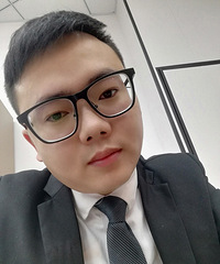 94年178CM的房产销售小哥征婚,爱好看书和看电影