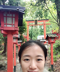 92年162CM的985本硕女牙医征婚,爱好打游戏和看书