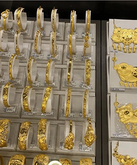 三亚免税店不止买护肤品,买周大福更香!挺划算的!