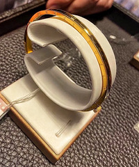 六福这款金手镯太香了,一眼相中