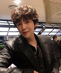 �Ÿ�˶�������˲��٣���ֵ�ش�