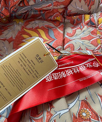 跟团几十元给妈妈买了床春秋被,轻薄贴身她很喜欢