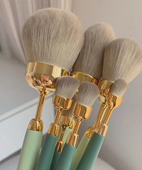 С���»�ױˢ���������ǲ���̫�ÿ���