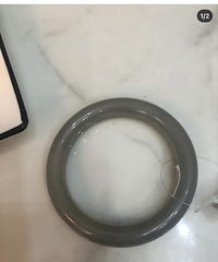 雪梨直播间买的玉镯子,这个算是大翻车吧?收到后,就这……?