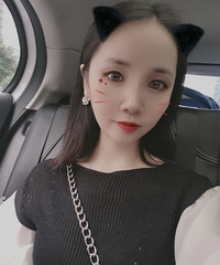 29���и�Ů���ĵ����������飬ϣ���Է������ε���