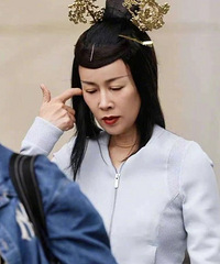 ��Ӣcos��СȽ�������꡷�İ���