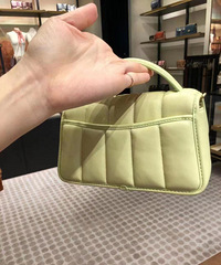 Coach�ֳ��¿�����ţ�͹�ɫ�������������ζ��