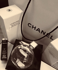 ��������̣�ע���Ϊ��Ա�Ժ󣬸�������ķ���Ϣ����ȥ����Ʒ