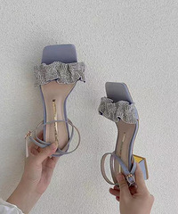 ǽ�ƣ���������һ�ִ�ˮ��ָ���Ь