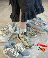 �������ǳ�4˫��������˶�Ь������͸���ȡ���ɫ�����ʺ�����