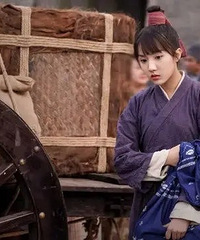 ����С����ѡ����ͮ��Ϊ��Ƭ���