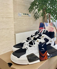 ��̤��ʯ�����ɫ��ľ��ˣ��Ҹо��ҵľ�Ӱ�е���