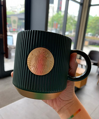 ����俴���ǰְ����ӣ�˲���Ҿͱ��ֲ��ˣ�