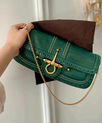 ����������й�Gucci�����ţ���ǰ�İ����þ�����