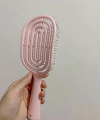 自从入手博主疯狂的推荐无印良品这个梳子,我就爱上了梳头