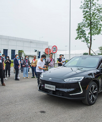 探访金康赛力斯的工业4.0世界