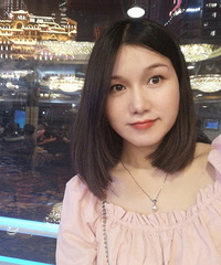 89年162CM的理财经理小姐姐征婚,离异有女