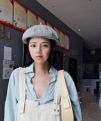 穿背带裤看画展、去户外,原来这么好看