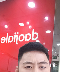 98年178CM的小哥征婚,酷爱纹身、机车和旅游