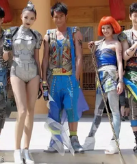 �����ա������������Ǻ�Ӱ