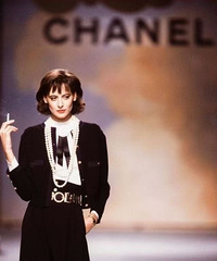 90年代Chanel,老佛爷的灵感缪斯