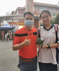 医生爸太忙买西兰花接高三女儿:价格就是女儿生日,也挺有意义。