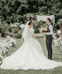 重庆小预算草坪婚礼|一个小众草坪婚礼场地【2021第2届新娘