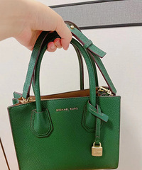 �������ݴ��ϻ��İ��������ڻ�����������