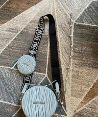 �²�MiuMiu����һ��������ɫ̫�ÿ��˰ɣ���Ůʮ��