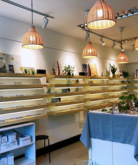 发现一家宝藏眼镜店,款式又多又好选,还很便宜
