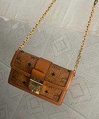 �²�MCM�¿���������������lv��ܽ�ݣ�С�ɾ���