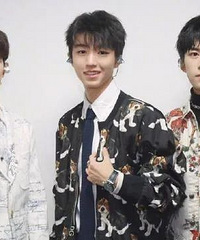 TFBOYS���ϰ壬̫��׬��˿Ǯ��