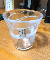 我是玻璃杯收集控,同一款杯子居然买了3个色!