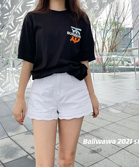 种草了这家新店的好几件衣服,上身感觉确实显腿长