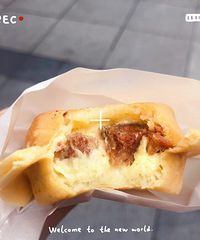 ���ƺ���н���ҳ��ֱ���һ�㣬����ǳ�һ����þ�