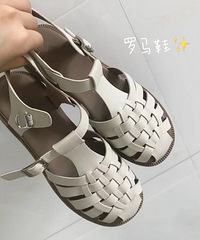 ����ܻ������Ь̫�ô��ˣ��׺������������