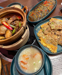 �����������һ�������˵꣬��Ȼֱ����ʳ�Ͱβ���