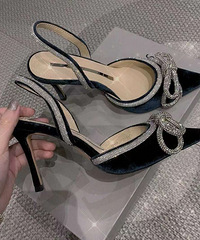 ˼��ͼ�ĸ߸�Ь̫���ˣ��Ǵ����Ժ���Ѳ�������