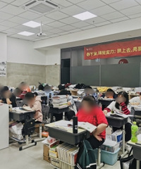 实探重庆高考复读学校,走出学校再读一年“高三”