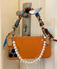 iPhone�����Ƥ��ɫ�ֻ��ǣ������ɫ̫�߼��ˣ�