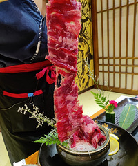 �򿨾�Υ����ʽ���⣬��̿������������̫����