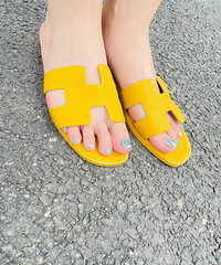 ��������ͨƤ��Ь��Ь�������ɫ����ȹ��ĳ��������ֺÿ�