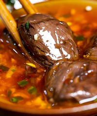 �˾�17+�Ե����������ϻ����ţ��ѼѪ���Ǻò�