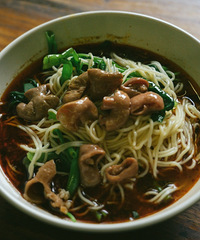 �򿨴������������������ݣ��۸���Խ��Խ����~